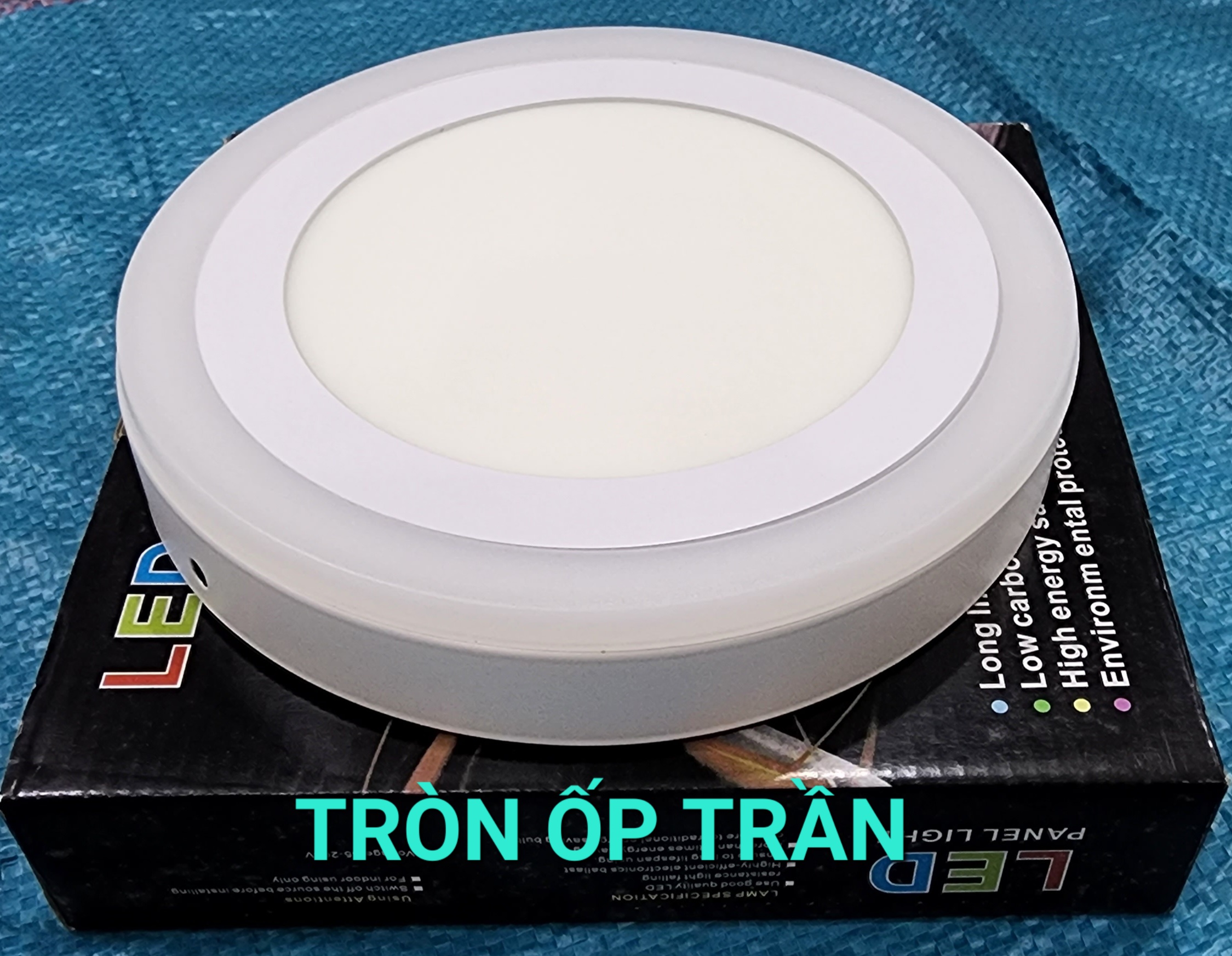 ĐÈN LED TRÒN ỐP TRẦN 3 CHẾ ĐỘ MÀU