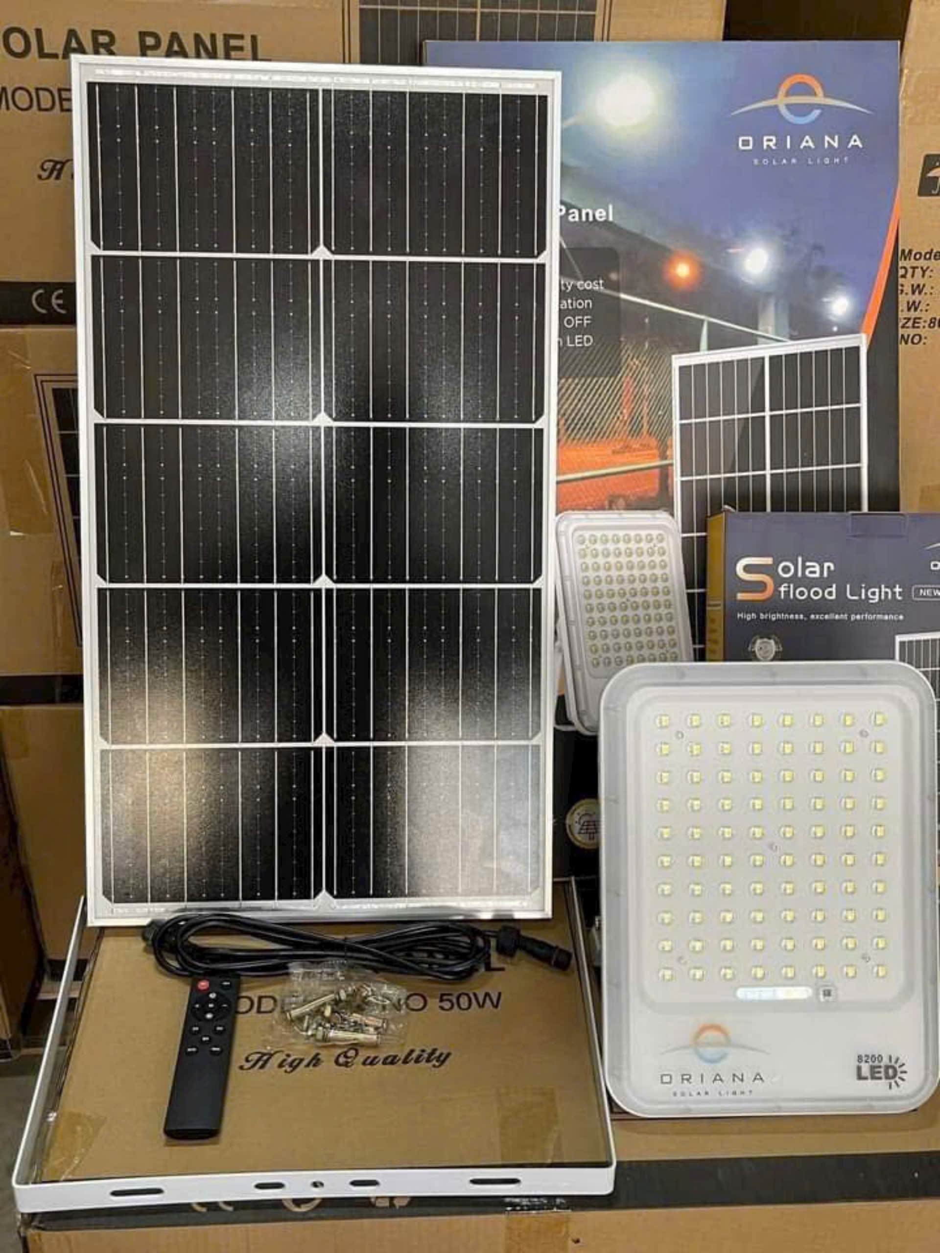 SẢN PHẨM MỚI - ÁNH SÁNG BỀN BỈ - ĐÈN PHA NĂNG LƯỢNG MẶT TRỜI ORIANA DB-8200 – CÔNG SUẤT 200W. BAO PH